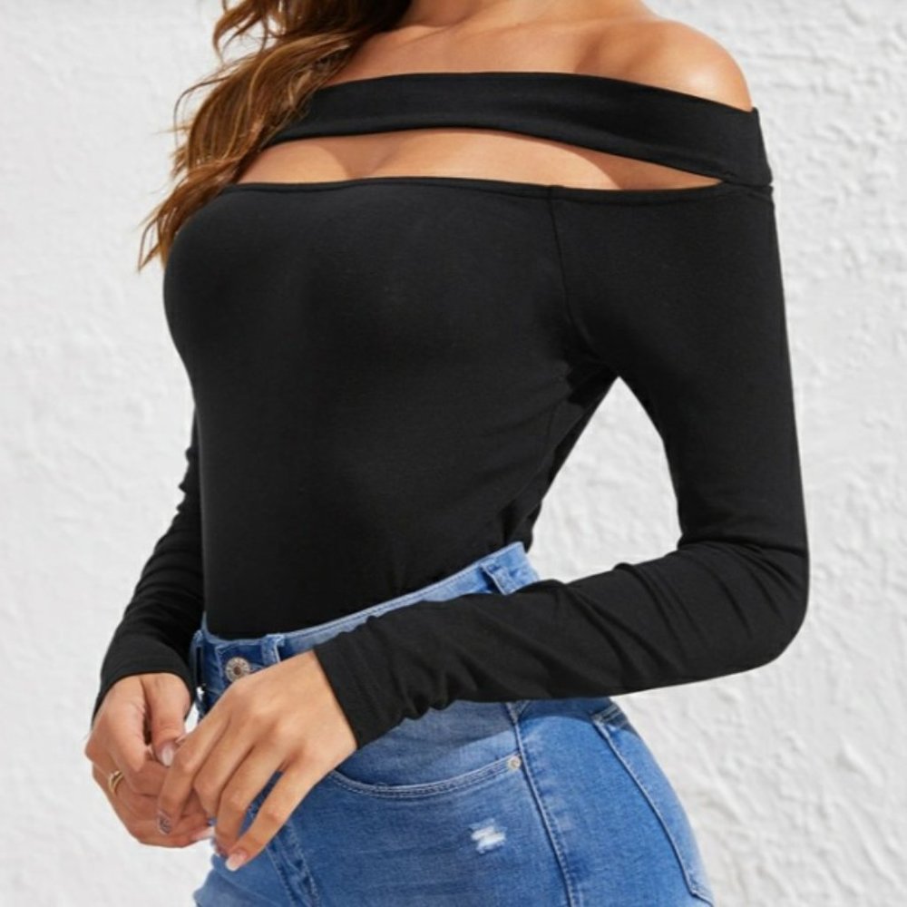 Off-Shoulder Cutout Front Fitted Bardot Shirt